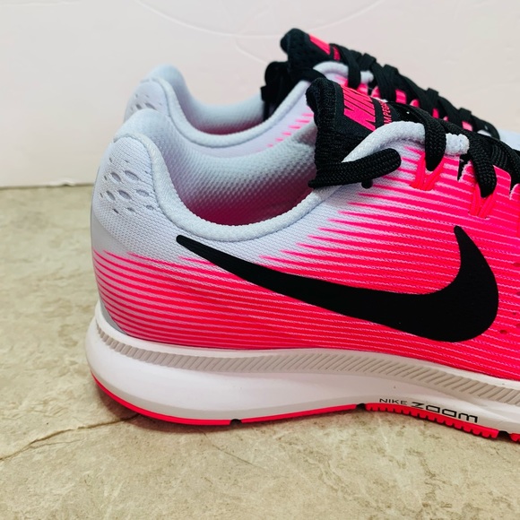 WMNS Nike Air Zoom Pegasus 34 - Picture 2 of 8